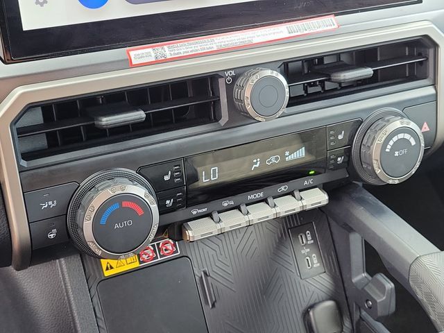 Used 2025 Toyota 4Runner TRD Sport Premium AWD/4WD image 26
