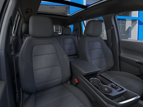 New 2026 Chevrolet Equinox LT w/ LPO, Floor Liner Package AWD/4WD image 16