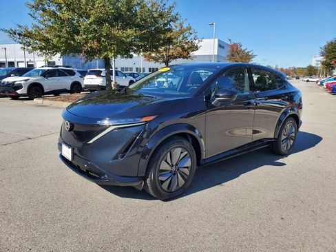 Certified 2024 Nissan Ariya AWD image 8