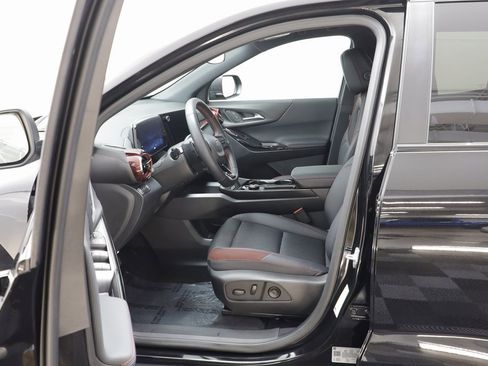 Certified 2026 Chevrolet Equinox RS image 6