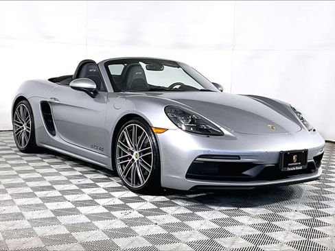 Used 2025 Porsche 718 Boxster GTS RWD image 7