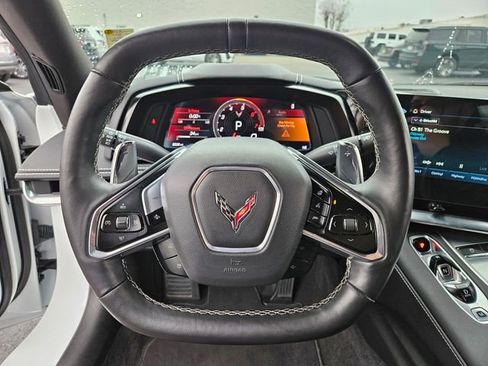 Used 2024 Chevrolet Corvette Stingray Preferred Cpe w/ 2LT image 21