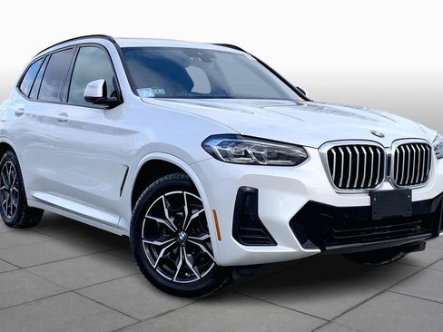 Certified 2024 BMW X3 xDrive30i w/ Premium Package image 2