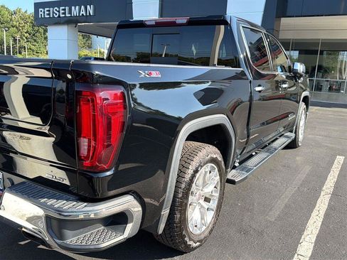 Used 2019 GMC Sierra 1500 SLT w/ SLT Premium Plus Package AWD/4WD image 7