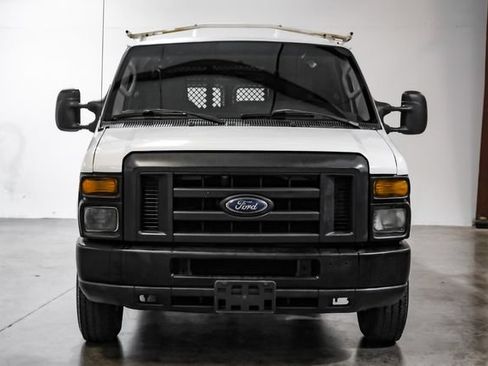 Used 2011 Ford E-150 and Econoline 150 RWD image 9