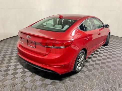 Used 2018 Hyundai Elantra SEL FWD image 16