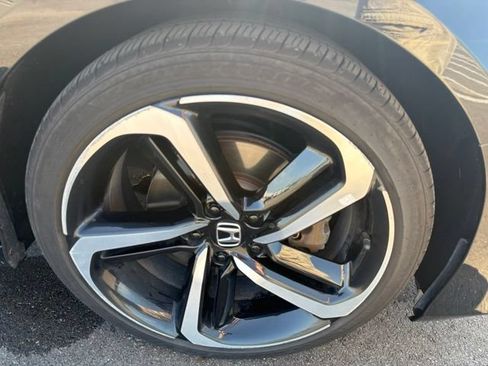 Used 2022 Honda Accord Sport image 4