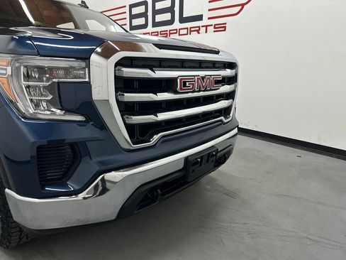 Used 2019 GMC Sierra 1500 SLE w/ SLE Value Package AWD/4WD image 2