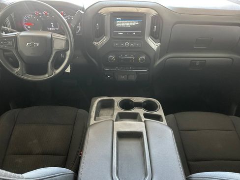 Used 2019 Chevrolet Silverado 1500 Custom Trail Boss w/ Custom Convenience Package AWD/4WD image 13