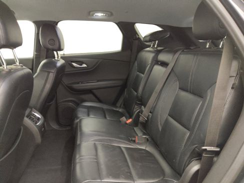 Used 2021 Chevrolet Blazer LT FWD image 18