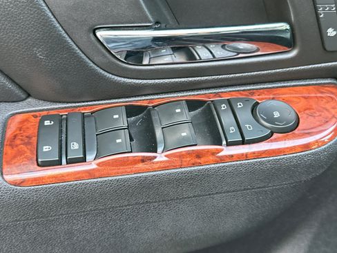 Used 2013 Chevrolet Avalanche LT w/ Texas Edition RWD image 12
