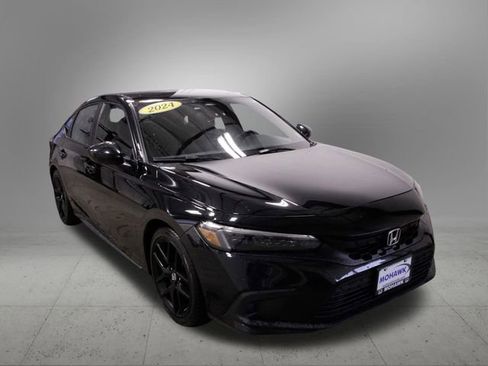 Used 2024 Honda Civic Sport image 9