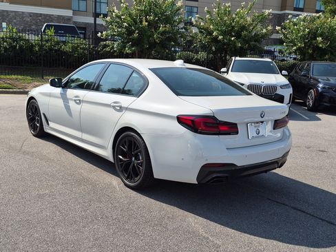 Used 2022 BMW 530i w/ M Sport Package RWD image 5
