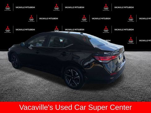 Used 2025 Nissan Sentra SV FWD image 3