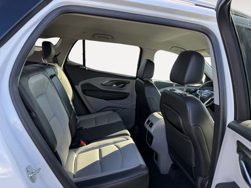 Used 2019 GMC Terrain SLT w/ Preferred Package image 18