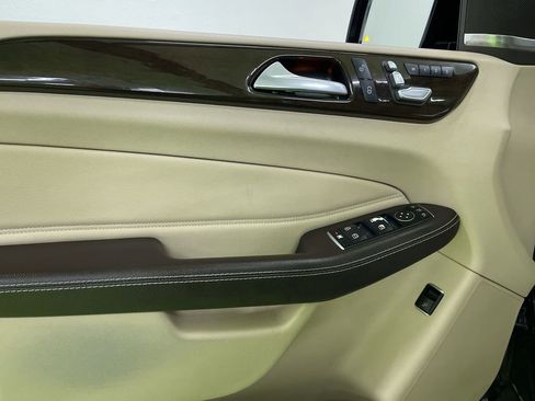 Used 2016 Mercedes-Benz GLE 350 4MATIC image 17