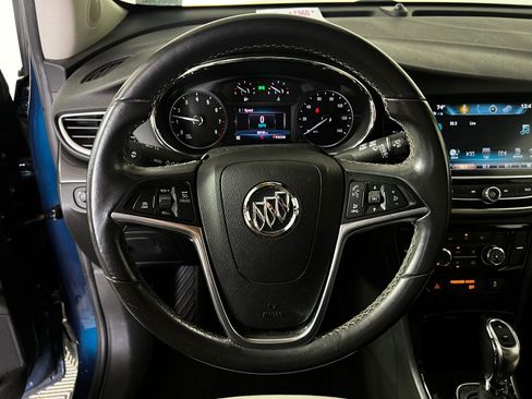 Used 2020 Buick Encore Preferred image 9