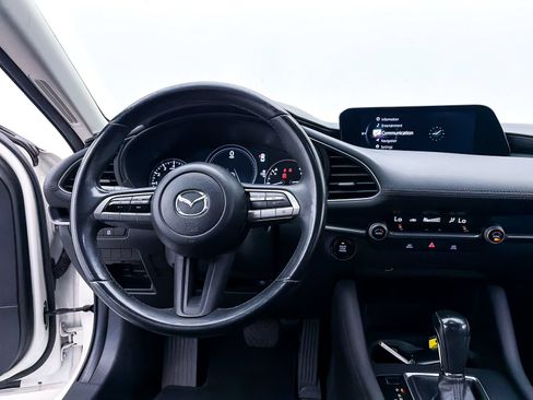 Used 2021 MAZDA MAZDA3 s FWD image 5