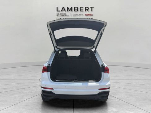 Used 2025 Audi Q3 2.0T Premium AWD/4WD image 19