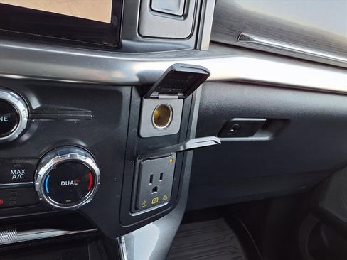 Used 2023 Ford F150 Lariat w/ Equipment Group 502A High image 34