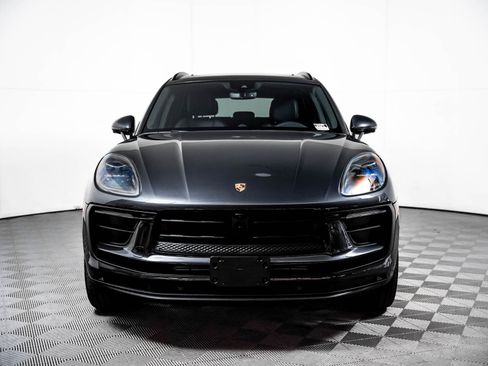 Certified 2025 Porsche Macan AWD/4WD image 7