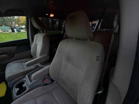 Used 2016 Honda Odyssey SE image 25