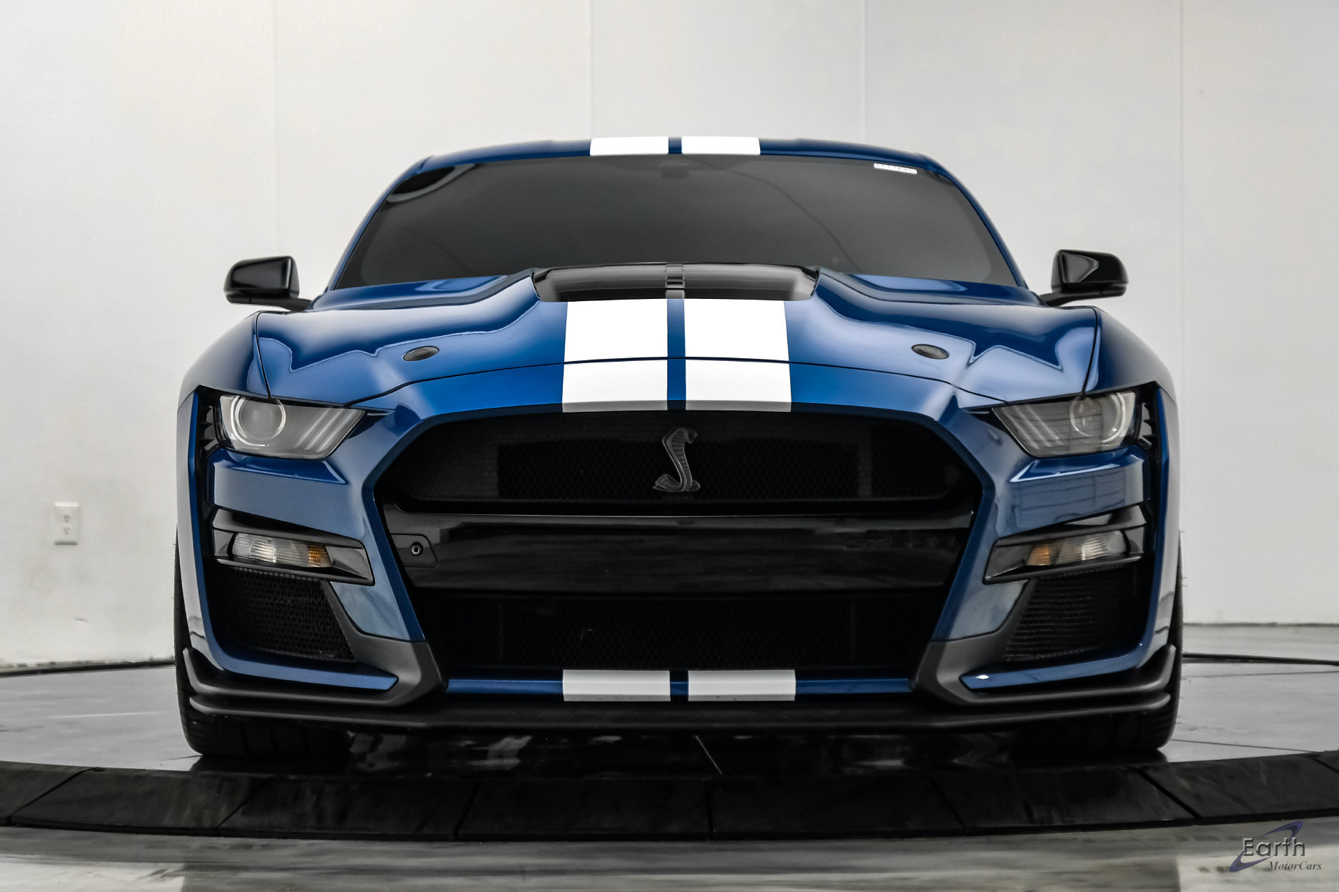 Used 2022 Ford Mustang Shelby GT500 w/ Carbon Fiber Track Pack RWD image 34