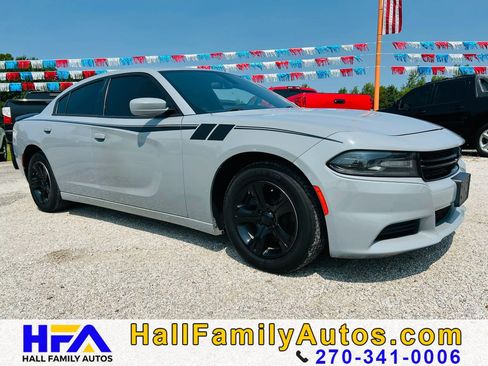 Used 2021 Dodge Charger SXT w/ Leather Interior Group RWD image 7