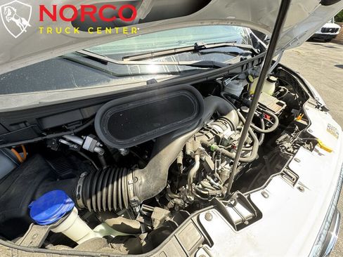 Used 2024 Ford Transit 250 Low Roof w/ Exterior Upgrade Package RWD image 27