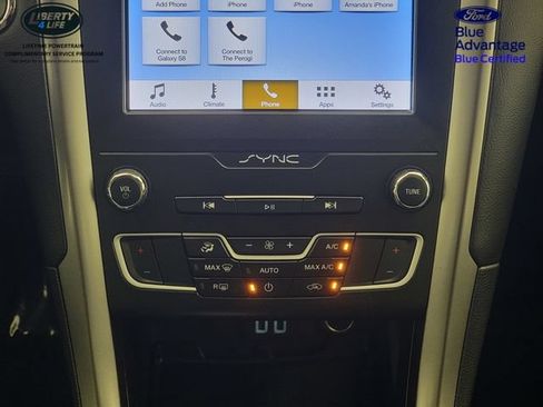 Certified 2019 Ford Fusion SE FWD image 24