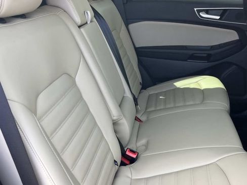 Used 2022 Ford Edge SEL w/ Convenience Package AWD/4WD image 28