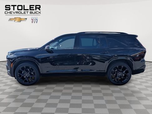 Used 2024 Chevrolet Traverse RS w/ LPO, Floor Liner Package image 2