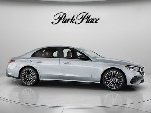 Used 2026 Mercedes-Benz E 350 Sedan image 29