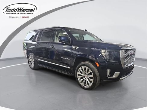 Certified 2024 GMC Yukon XL Denali w/ Advanced Technology Package AWD/4WD image 1