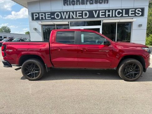 Certified 2025 Chevrolet Colorado Z71 w/ Z71 Convenience Package 2 AWD/4WD image 2