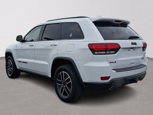 Used 2020 Jeep Grand Cherokee Trailhawk image 4