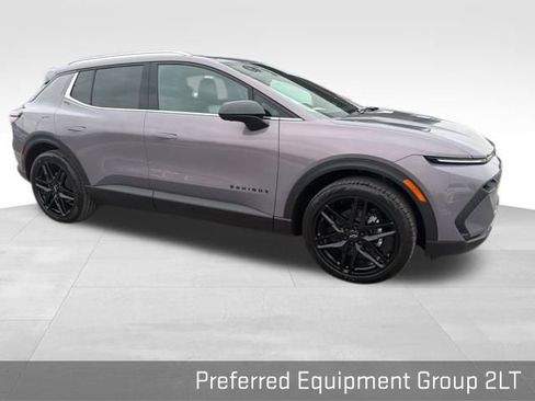 Used 2026 Chevrolet Equinox EV LT w/ LPO, Blackout Package image 18