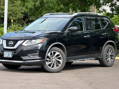 Used 2018 Nissan Rogue SV