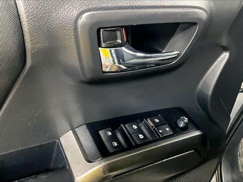 Certified 2023 Toyota Tacoma TRD Sport AWD/4WD image 31