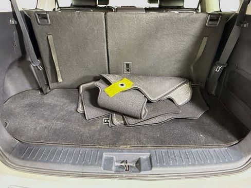 Used 2021 Toyota Highlander XLE image 27