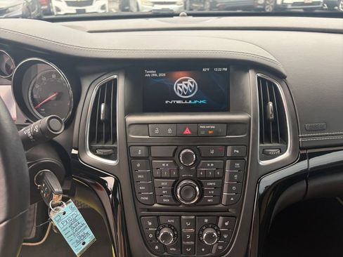 Used 2018 Buick Cascada Premium FWD image 9