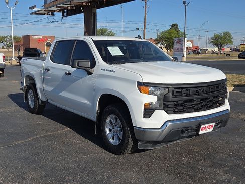Used 2022 Chevrolet Silverado 1500 W/T w/ Trailering Package AWD/4WD image 5