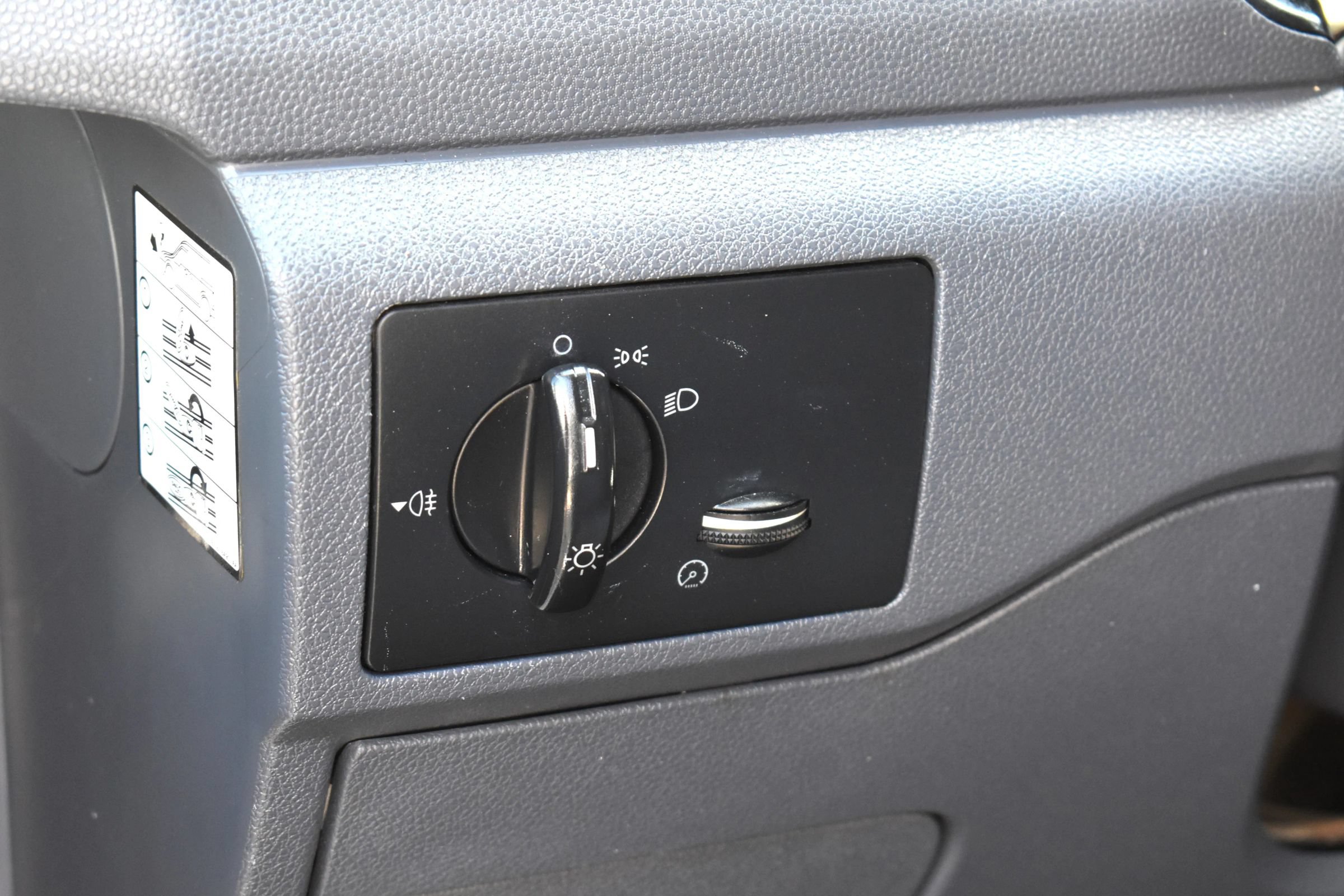 Used 2012 Ford Transit Connect XL FWD image 15