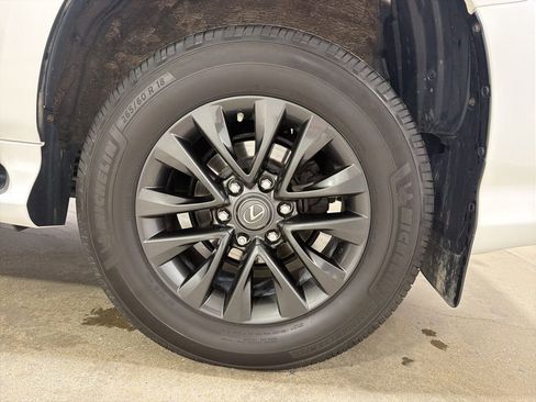 Used 2020 Lexus GX 460 Premium w/ Premium Package AWD/4WD image 30