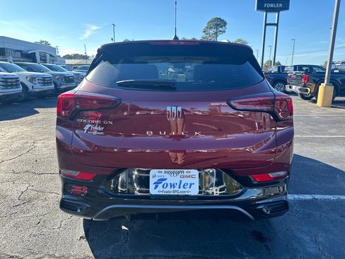 Used 2025 Buick Encore GX Sport Touring image 4