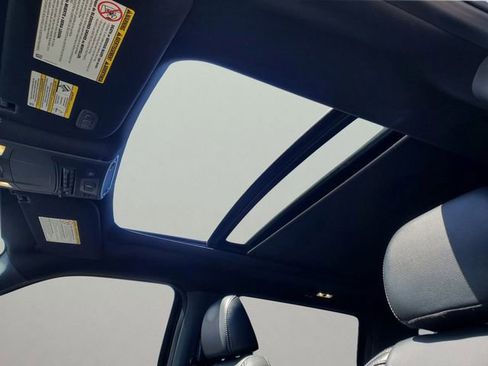 Used 2022 Ford F250 Lariat w/ Lariat Ultimate Package image 21