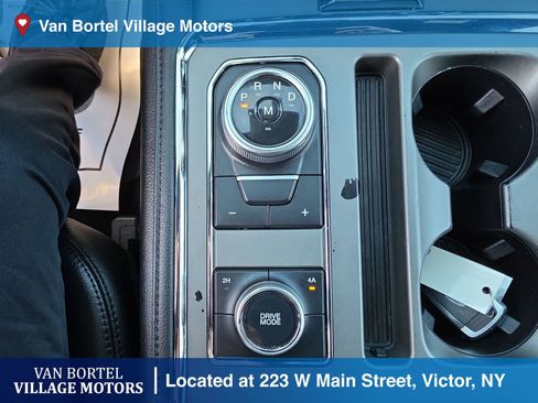 Used 2021 Ford Expedition XLT AWD/4WD image 21