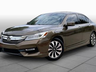 Used 2017 Honda Accord Touring video 1