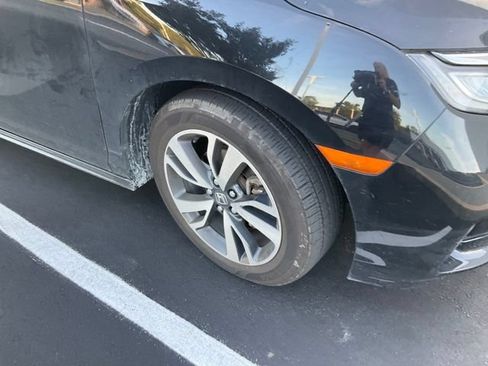 Used 2024 Honda Odyssey Touring image 3