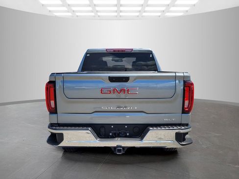 Used 2025 GMC Sierra 1500 SLT AWD/4WD image 5